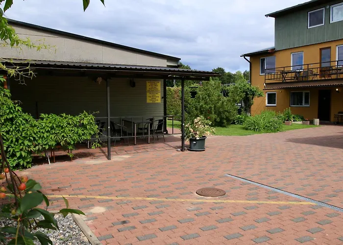 Pensjonat Maenniku 3*